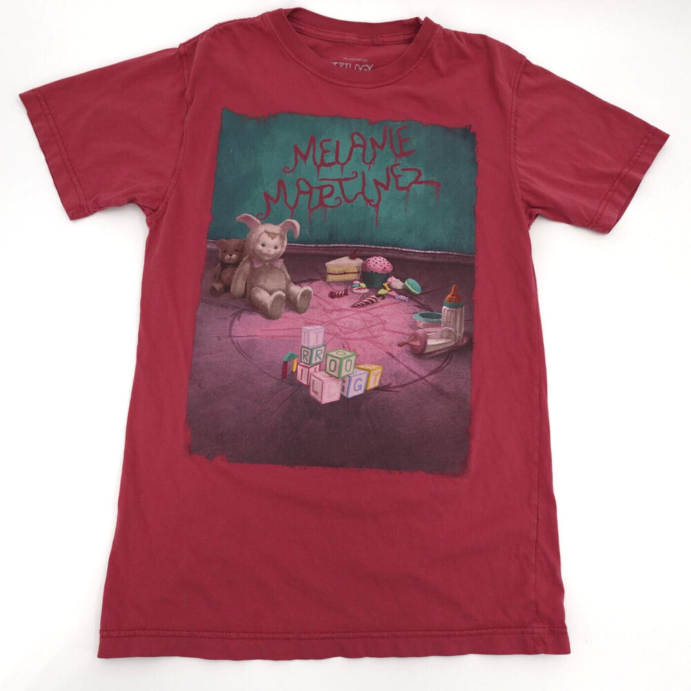 Melanie Martinez T-Shirt Unisex Small Red Graphic The Trilogy Tour Concert